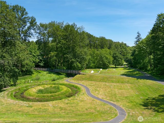 511 Van de Vanter Avenue, Kent, WA 98030