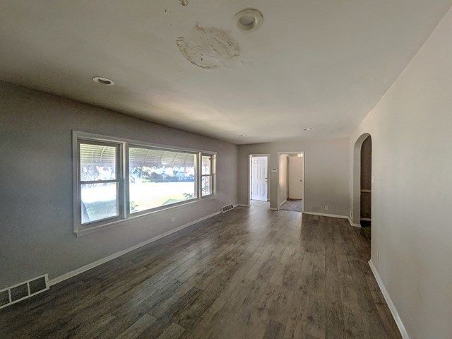 11527 S Parnell Avenue, Chicago, IL 60628