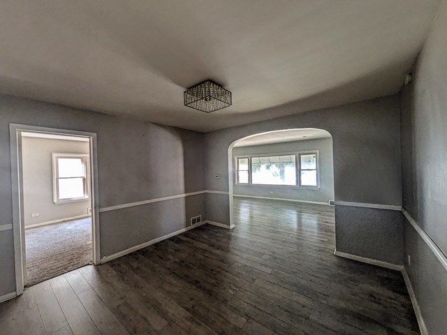 11527 S Parnell Avenue, Chicago, IL 60628