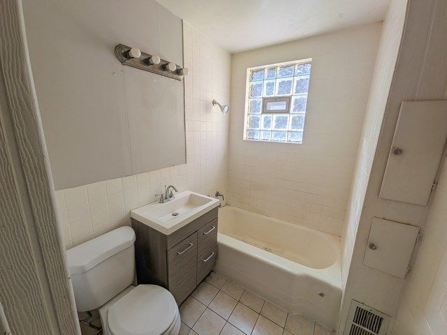 11527 S Parnell Avenue, Chicago, IL 60628