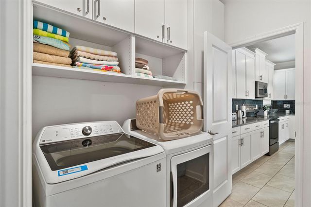 1187 KINGSBARN STREET, Davenport, FL 33896