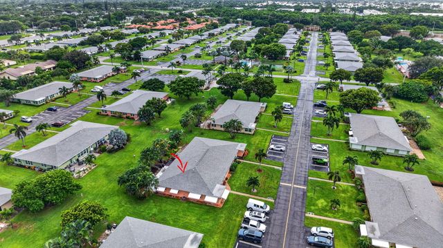 190 N HIGH POINT Boulevard A, Boynton Beach, FL 33435