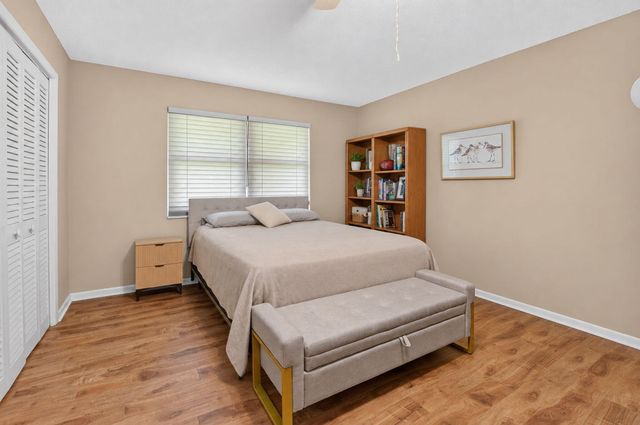 190 N HIGH POINT Boulevard A, Boynton Beach, FL 33435