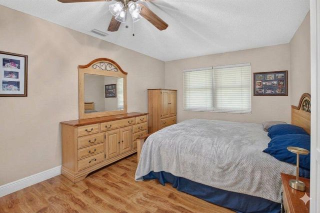 190 N HIGH POINT Boulevard A, Boynton Beach, FL 33435