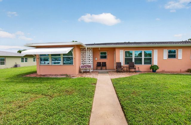 190 N HIGH POINT Boulevard A, Boynton Beach, FL 33435