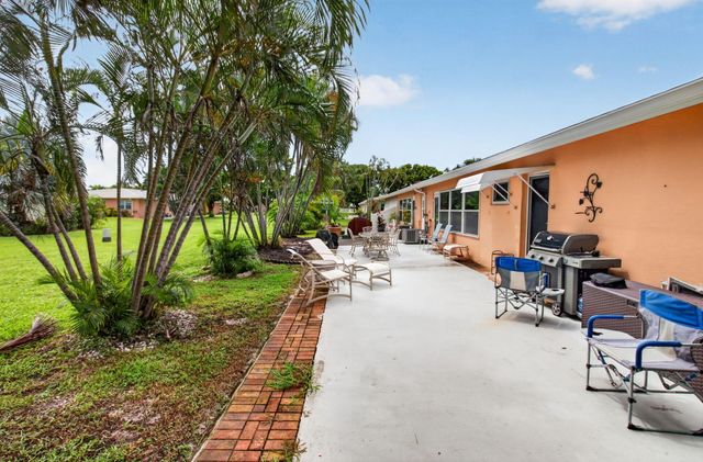 190 N HIGH POINT Boulevard A, Boynton Beach, FL 33435