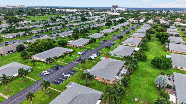 190 N HIGH POINT Boulevard A, Boynton Beach, FL 33435