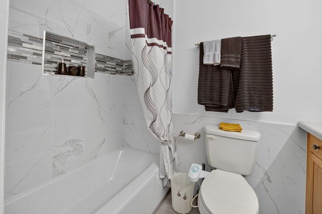 190 N HIGH POINT Boulevard A, Boynton Beach, FL 33435