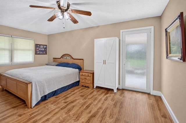 190 N HIGH POINT Boulevard A, Boynton Beach, FL 33435
