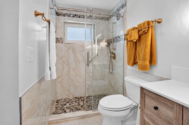 190 N HIGH POINT Boulevard A, Boynton Beach, FL 33435