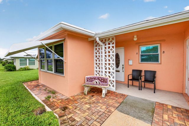 190 N HIGH POINT Boulevard A, Boynton Beach, FL 33435