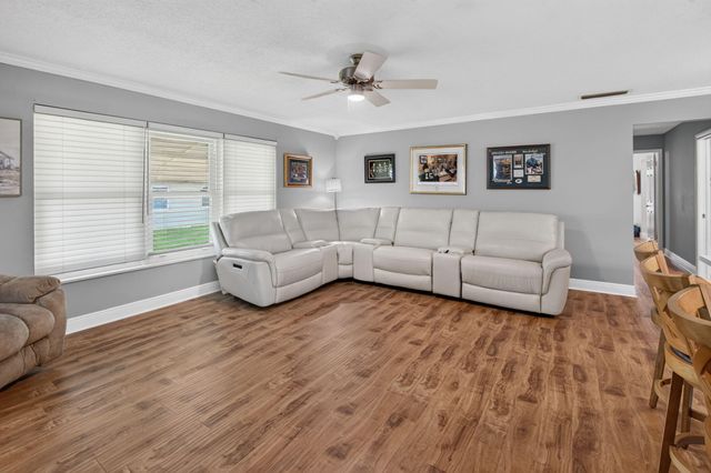 190 N HIGH POINT Boulevard A, Boynton Beach, FL 33435