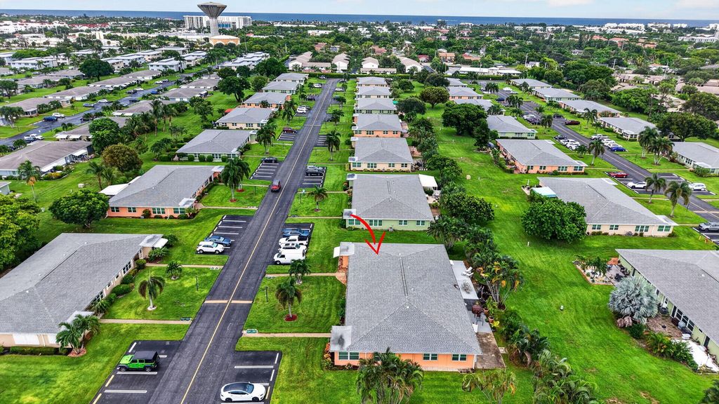 190 N HIGH POINT Boulevard A, Boynton Beach, FL 33435