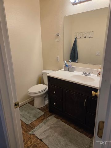 256 Shasta Circle, Orofino, ID 83544