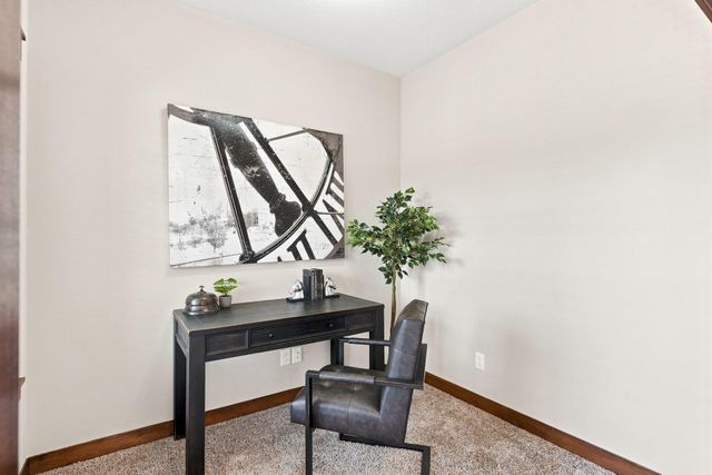 7801 Ava Trail, Inver Grove Heights, MN 55077