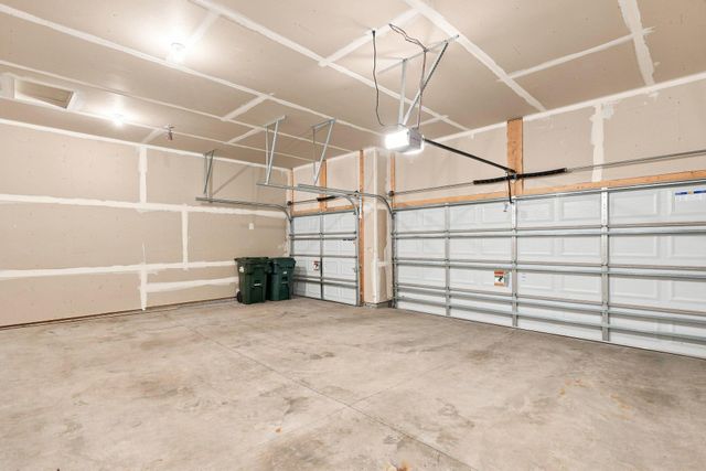 7801 Ava Trail, Inver Grove Heights, MN 55077