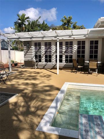 1628 NE 4th Pl, Fort Lauderdale, FL 33301