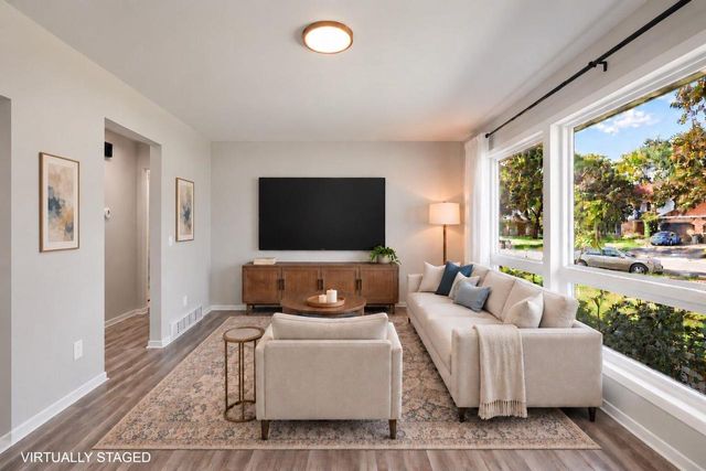 2109-2111 Adderbury Circle, Madison, WI 53711
