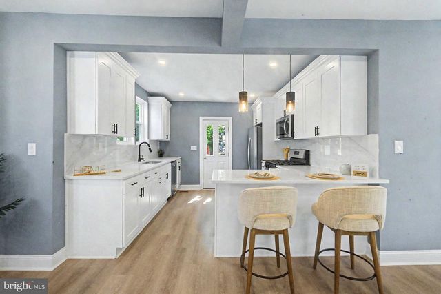 224 W OLIVE ST, Westville, NJ 08093