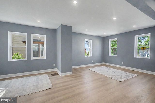 224 W OLIVE ST, Westville, NJ 08093