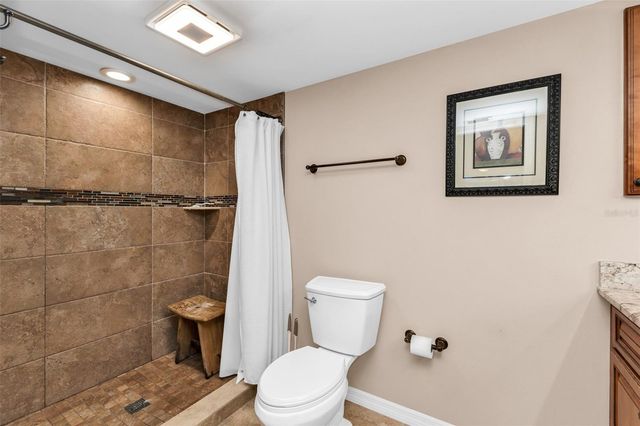 9050 MIDNIGHT PASS ROAD 1, Sarasota, FL 34242