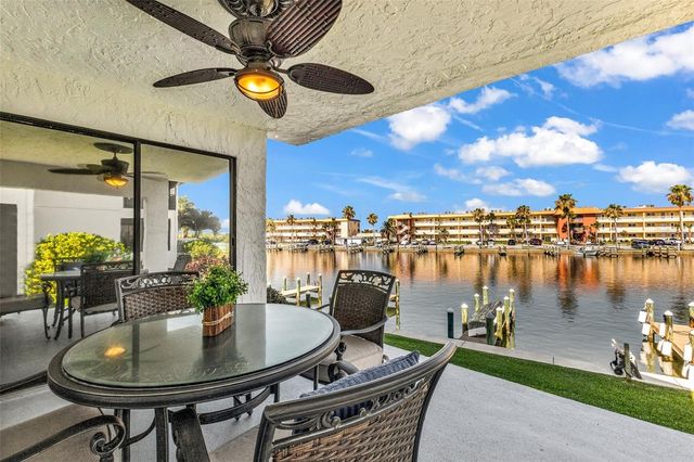 9050 MIDNIGHT PASS ROAD 1, Sarasota, FL 34242