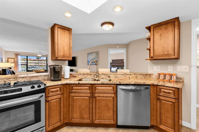9050 MIDNIGHT PASS ROAD 1, Sarasota, FL 34242