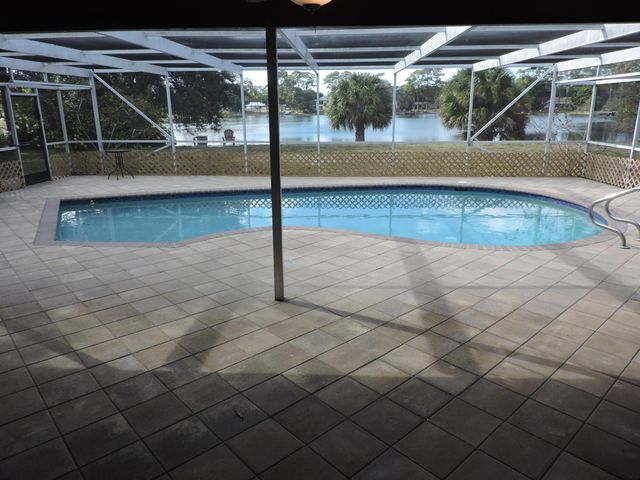4529 Square Lake Drive, Palm Beach Gardens, FL 33418