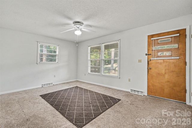 777 Springdale Lane, Gastonia, NC 28052
