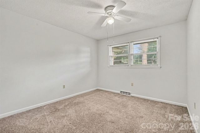 777 Springdale Lane, Gastonia, NC 28052