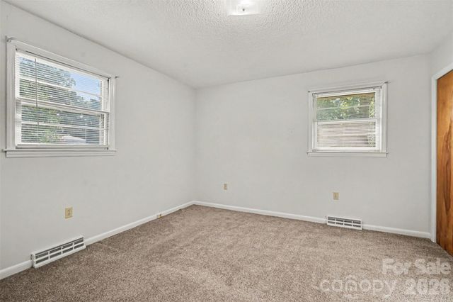 777 Springdale Lane, Gastonia, NC 28052