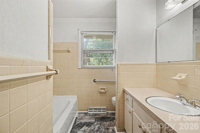 777 Springdale Lane, Gastonia, NC 28052