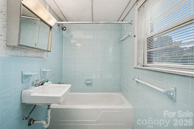 777 Springdale Lane, Gastonia, NC 28052