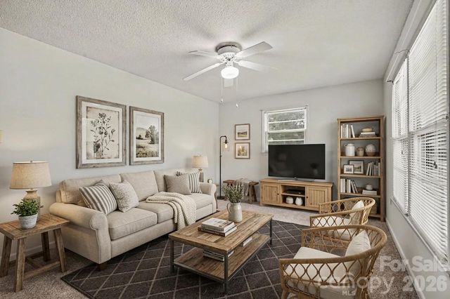777 Springdale Lane, Gastonia, NC 28052