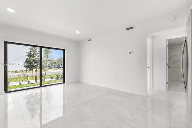 14530 SW 261st Ter 1, Homestead, FL 33032