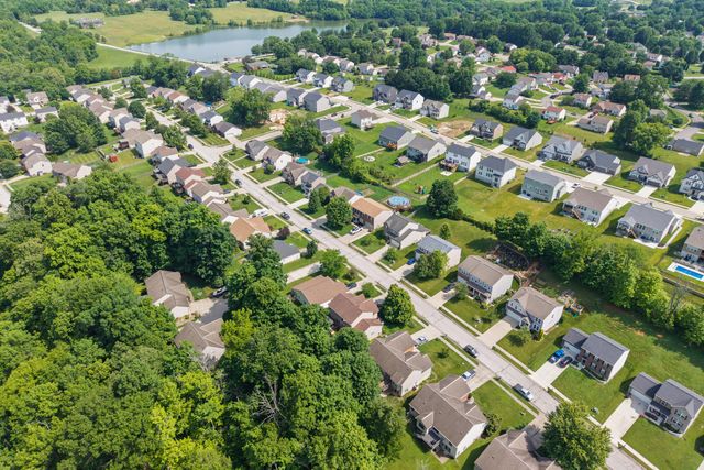6984 Lucia Drive, Burlington, KY 41005