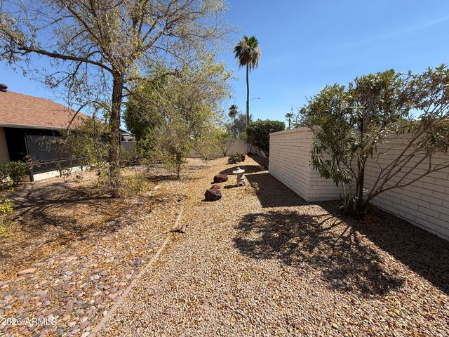 17230 N DESERT GLEN Drive, Sun City West, AZ 85375