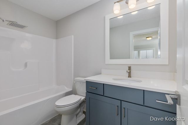 1657 Thyme Drive, Byron Center, MI 49315