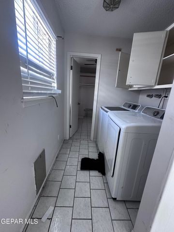 404 E HAGUE Road, El Paso, TX 79902