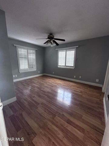 404 E HAGUE Road, El Paso, TX 79902
