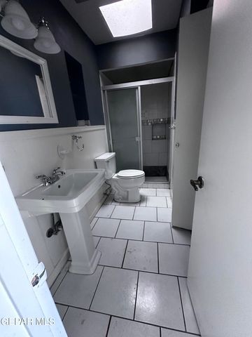 404 E HAGUE Road, El Paso, TX 79902
