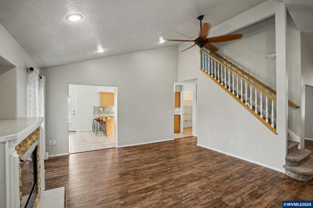 812 SW 8th St, Sublimity, OR 97385