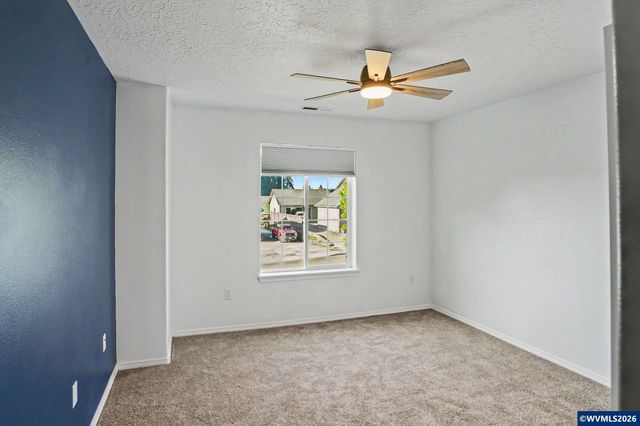 812 SW 8th St, Sublimity, OR 97385