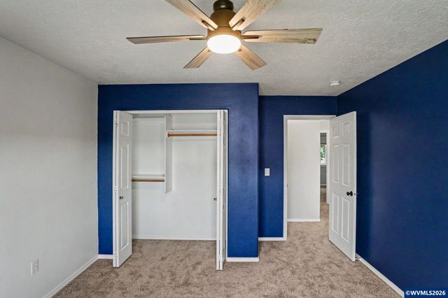 812 SW 8th St, Sublimity, OR 97385