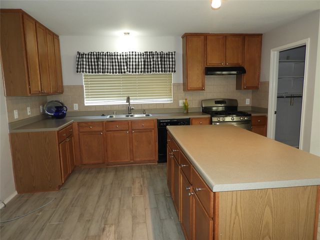 3900 Coloma Drive, Mckinney, TX 75070