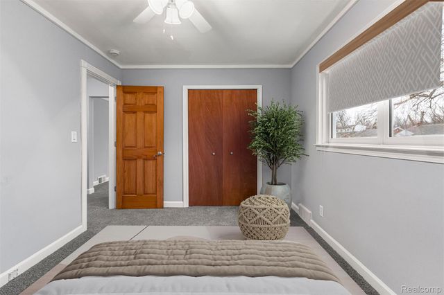 12076 Nathaline, Redford Charter Township, MI 48239