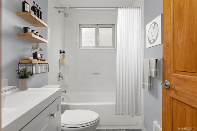 12076 Nathaline, Redford Charter Township, MI 48239