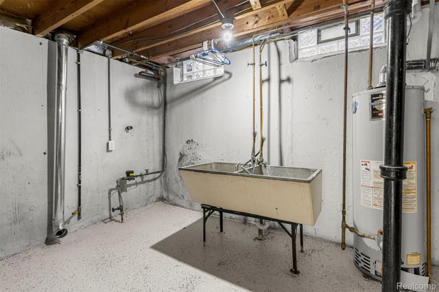 12076 Nathaline, Redford Charter Township, MI 48239