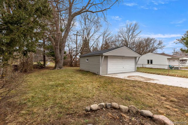 12076 Nathaline, Redford Charter Township, MI 48239