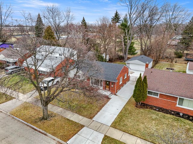 12076 Nathaline, Redford Charter Township, MI 48239